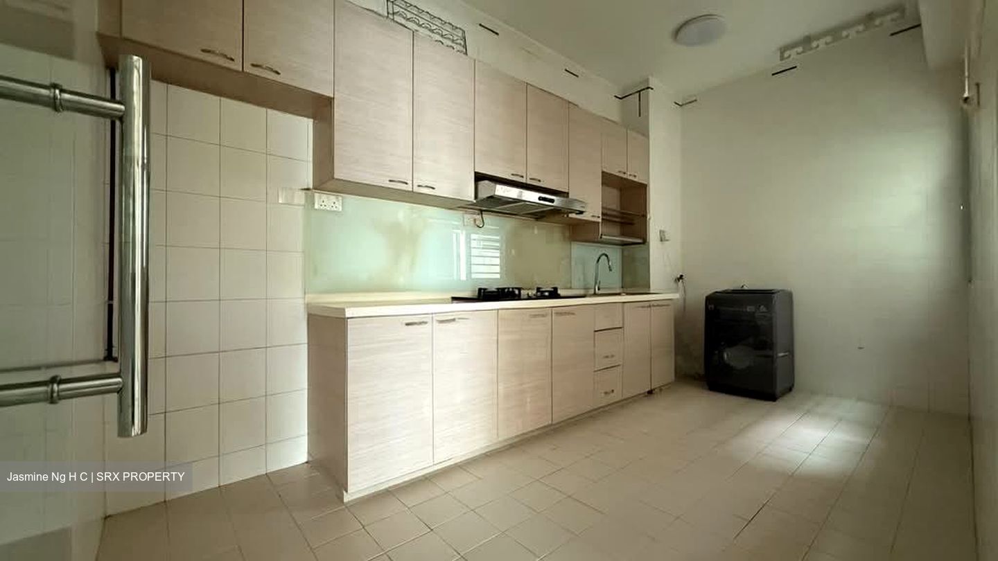 Blk 648 Eastdale (Punggol), HDB 5 Rooms #544931771
